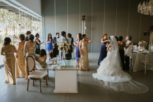 los invitados