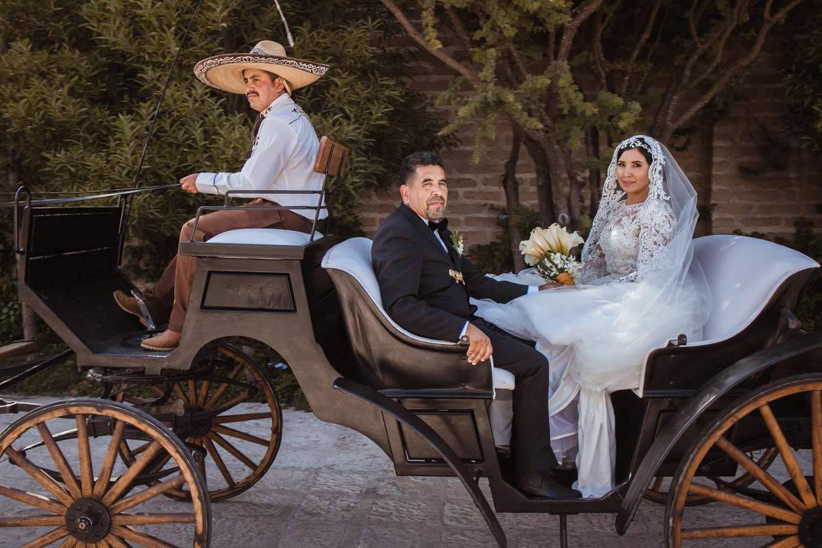 boda-en-san-miguel-de-allende- fotografos de bodas en mexico (82 of 181)
