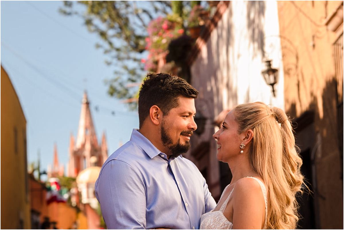 Couple at san miguel de allende / Novios en San Miguel de Allende